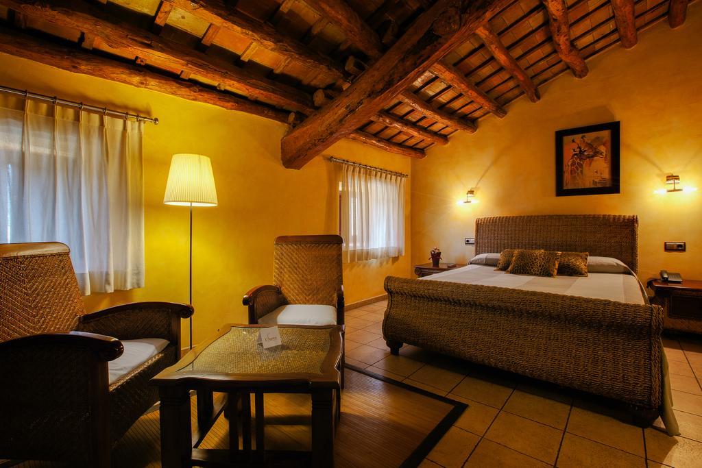 L'Agora Hotel Бокайренте Номер фото