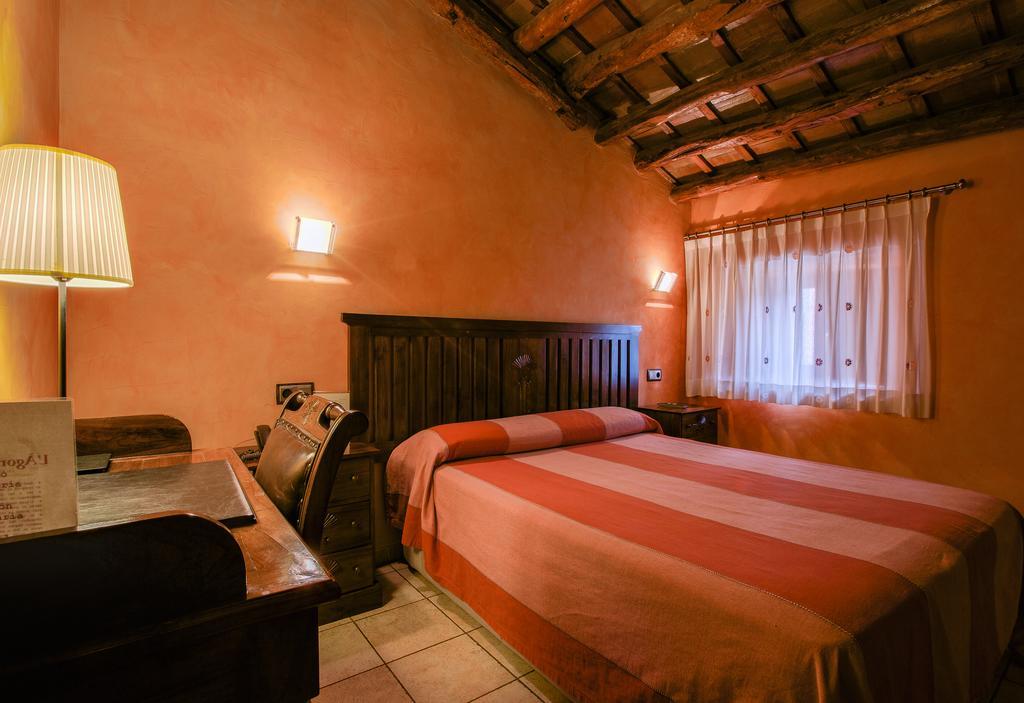 L'Agora Hotel Бокайренте Экстерьер фото